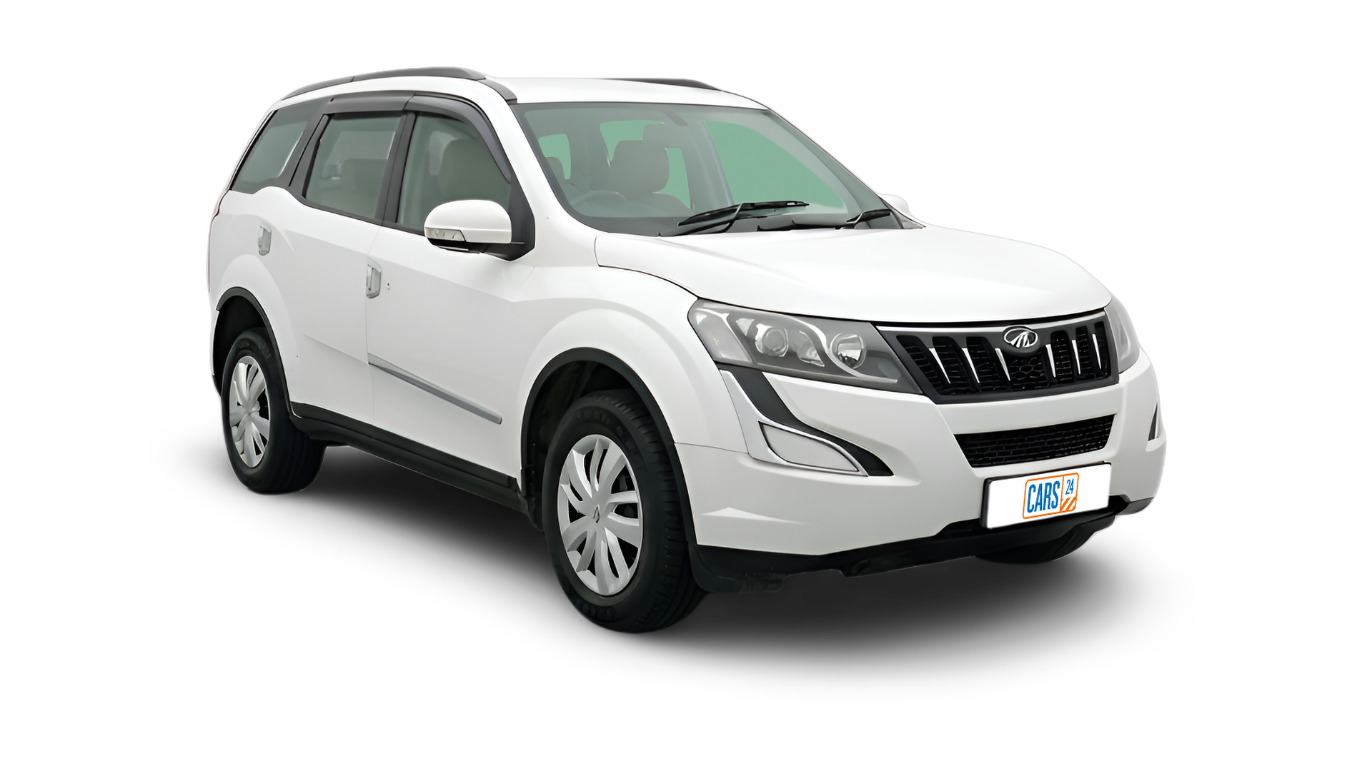 Mahindra XUV500-img